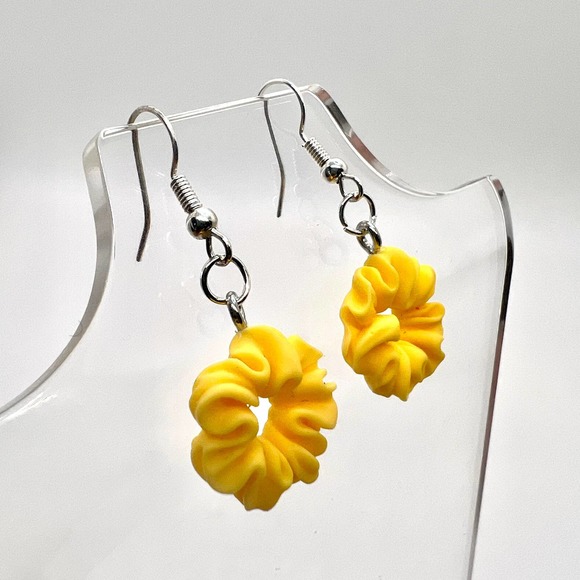 Hair Scrunchie Earrings - Pony Tail Holder Earrings - Quirky Earrings - Scrunchy - Picture 1 of 10